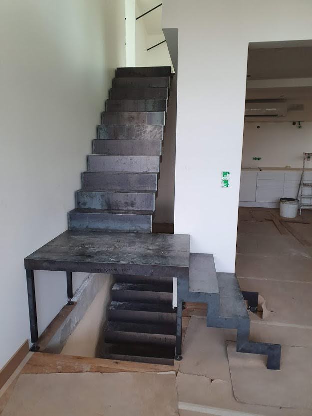 escalier tout m‚tal